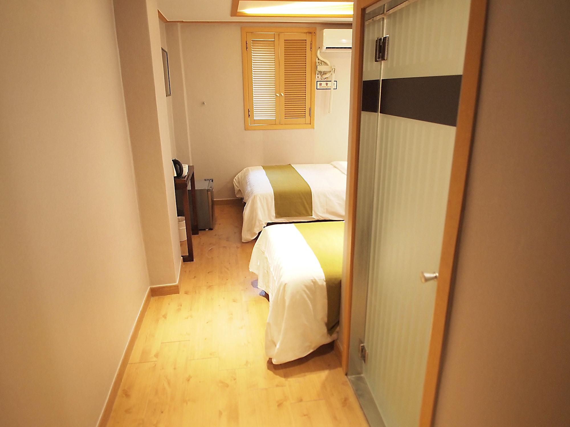 Hotel Park Hill Myeongdong Сеул Экстерьер фото